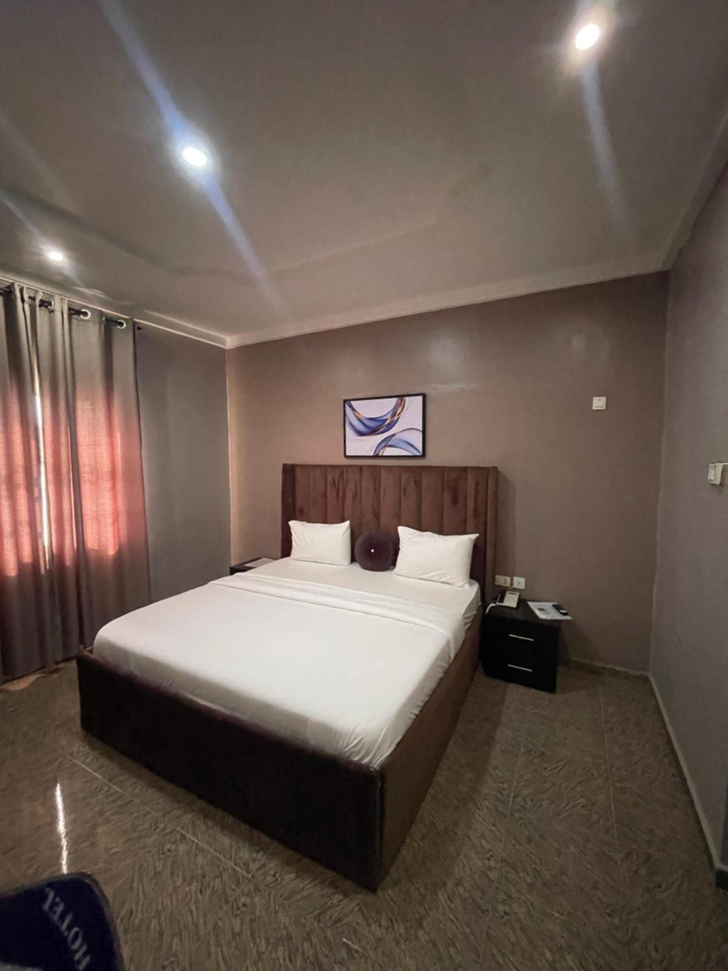 Nexus Xpress Hotel Abuja Exterior foto